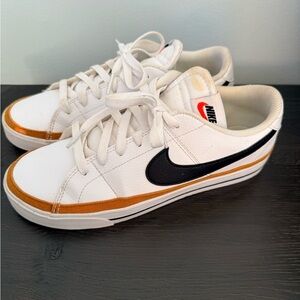 Nike Men's White and Orange Sneakers